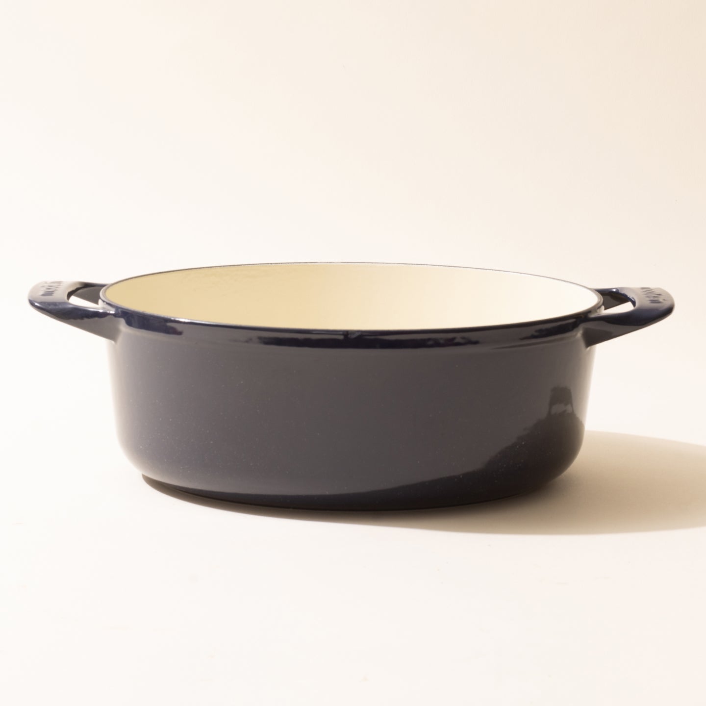 Enamelled Cast Iron Oval Dutch Oven