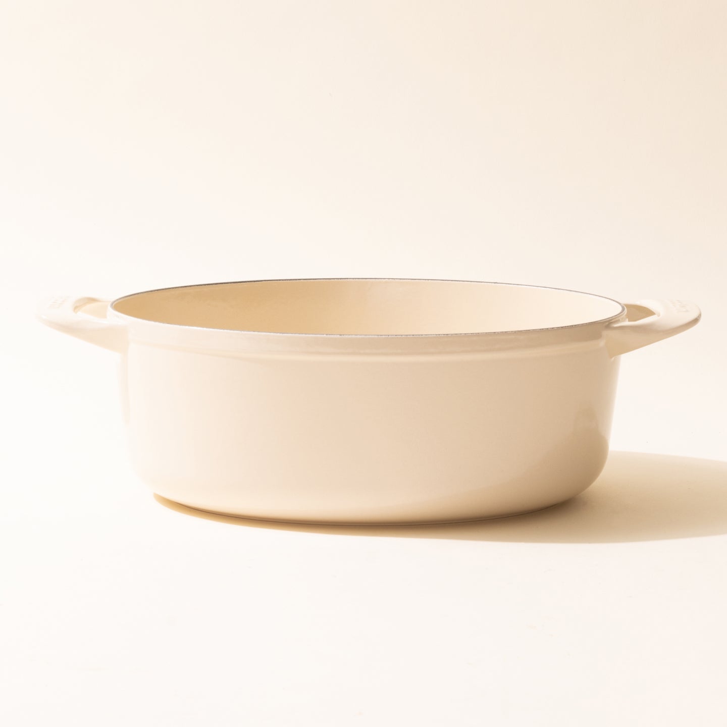 Enamelled Cast Iron Oval Dutch Oven